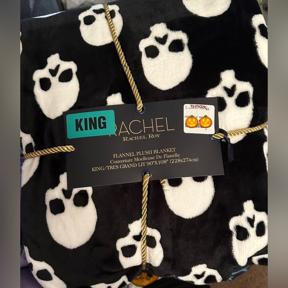 rachel roy skull blanket